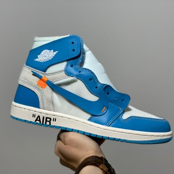 Off-White x Air Jordan 1 Retro High OG \'UNC\' main image 8